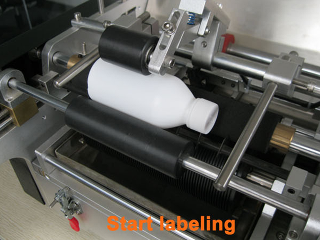 浆糊贴标机，半自动塑料玻璃瓶纸标签贴标机，液体胶水贴标(图5)